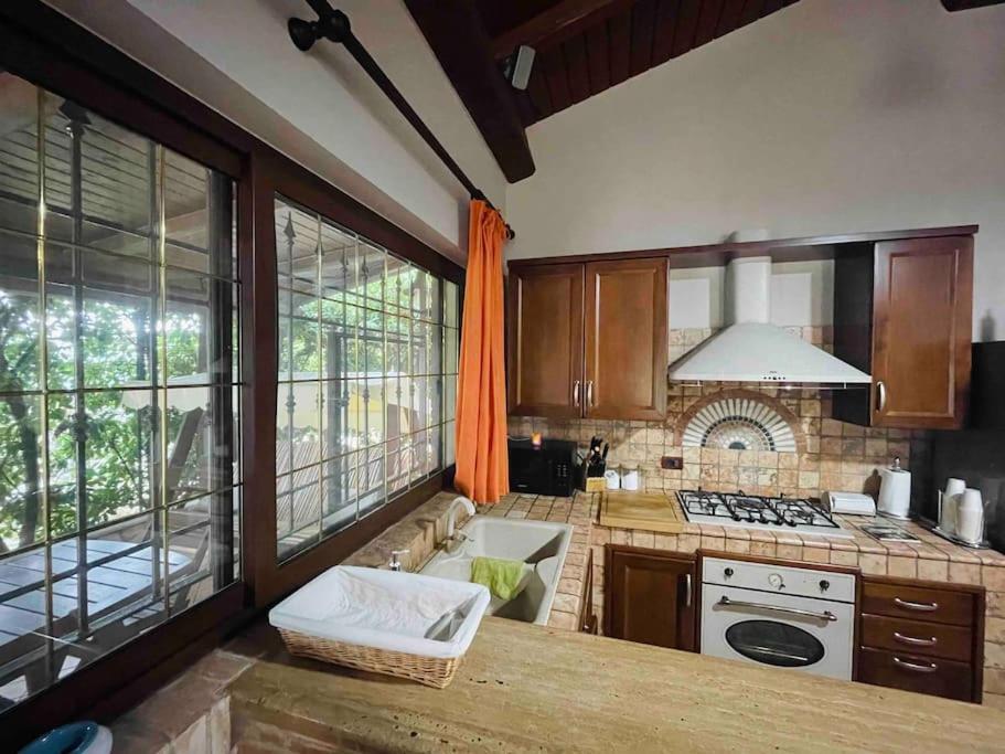 Honey'S Home-Dependance Campagna Latina Exterior photo