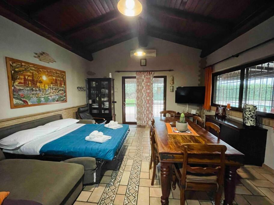 Honey'S Home-Dependance Campagna Latina Exterior photo